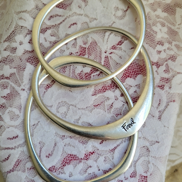 Fossil Silver Tone Bangle Set - Picture 6 of 8